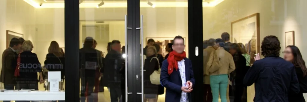 Entrée de la Pinacothèque lors d’un événement artistique lié au Luxembourg Art Prize.